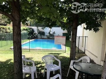 Departamento en Venta en PLAZA ÑUÑOA CON CAMPUS ORIENTE UC 102 M2 4 DORM/2 BAÑOS 1 ESTAC 1 BOD
