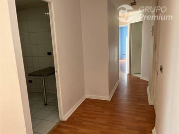 Departamento en Venta en PLAZA ÑUÑOA CON CAMPUS ORIENTE UC 102 M2 4 DORM/2 BAÑOS 1 ESTAC 1 BOD