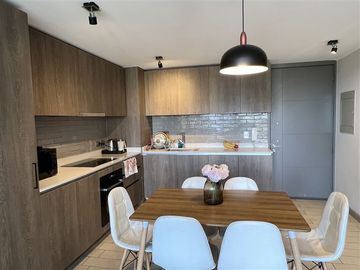 Departamento en Venta en Av. Simon Bolivar 2543, Ñuñoa