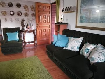 Casa en Venta en Casa esquina 3D 2B excelente ubicación, Walker Martínez, La Florida
