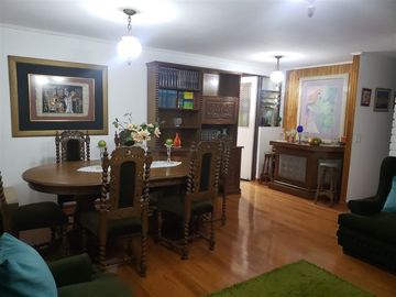 Casa en Venta en Casa esquina 3D 2B excelente ubicación, Walker Martínez, La Florida