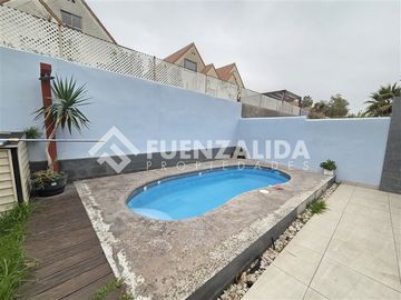 Casa en Venta en Camino de las Camelias