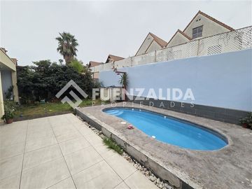 Casa en Venta en Camino de las Camelias