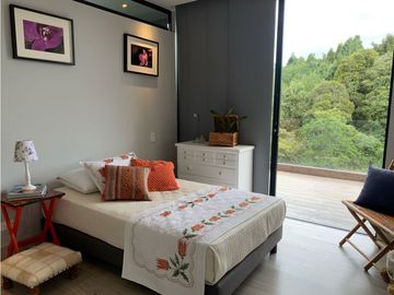 Venta de Hermosa Casa Alto de Palmas Unitas Cerrada Via Aeropuerto