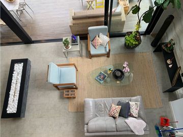 Venta de Hermosa Casa Alto de Palmas Unitas Cerrada Via Aeropuerto