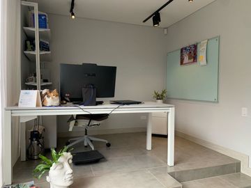 Venta de Hermosa Casa Alto de Palmas Unitas Cerrada Via Aeropuerto