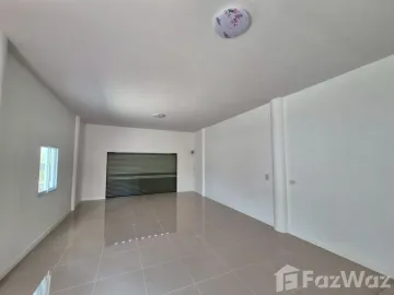2 Bedroom Townhouse for sale in Nong Pak Long, Nakhon Pathom