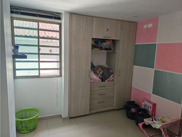 Casa En Venta, en conjunto en Paraiso
