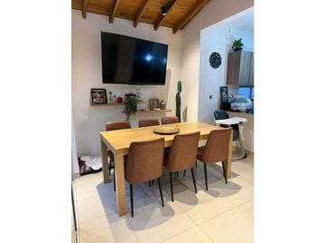 Venta en casa de 1 piso en el Retiro