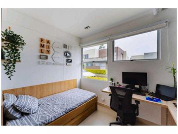Venta en casa de 1 piso en el Retiro