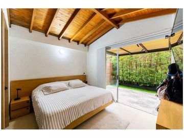 Venta en casa de 1 piso en el Retiro