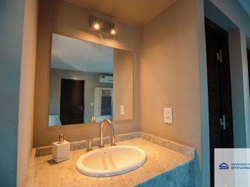 Casa en venta de 4 dormitorios c/ cochera en Maipú