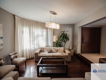 Casa en venta de 4 dormitorios c/ cochera en Maipú