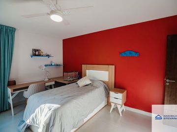 Casa en venta de 4 dormitorios c/ cochera en Maipú