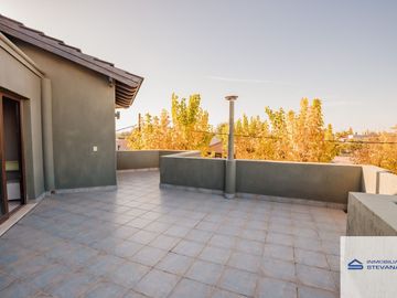 Casa en venta de 4 dormitorios c/ cochera en Maipú