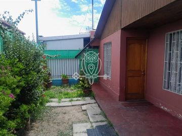 Casa en Venta en Entre Salvador Allende y Colombia