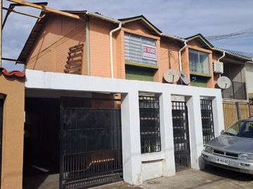 CASA QUILICURA, JARDINES DEL NORTE