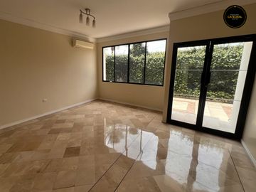Casa de venta en Portón de las Lomas – código:21805