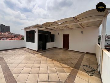 Casa de venta en Portón de las Lomas – código:21805