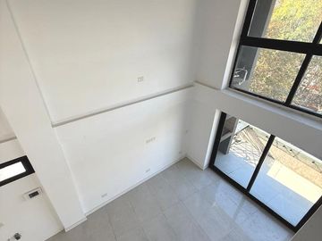 Venta 2 amb ,Cochera y Baulera a Estrenar. Olivos/Rio