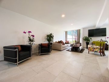 CASA / VENTA / LAS ARBOLEDAS