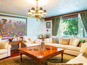 Casa en venta en Lomas de Tecamachalco