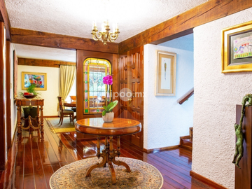 Casa en venta en Lomas de Tecamachalco