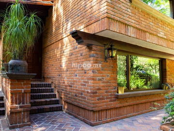 Casa en venta en Lomas de Tecamachalco