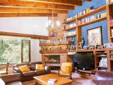 Casa en condominio en venta en Lomas de Tecamachalco