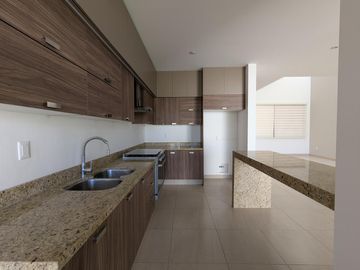 Casa En Venta Residencial La Campiña Clúster 2 León Gto