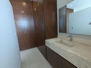 Casa En Venta Residencial La Campiña Clúster 2 León Gto