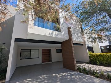 Casa En Venta Residencial La Campiña Clúster 2 León Gto