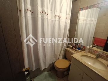 Casa en Venta en Av. Pajaritos / Metro Santiago Bueras