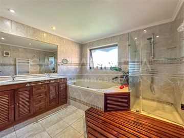 Casa en Arriendo en Andalué, San Pedro De La Paz