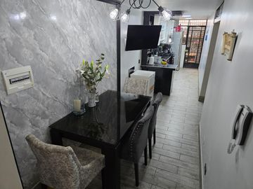 VENDO DEPARTAMENTO EN BELLAVISTA, CON ESTACIONAMIENTO