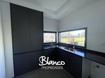 Casa en Venta en Puertos, Escobar, G.B.A. Zona Norte, Argentina