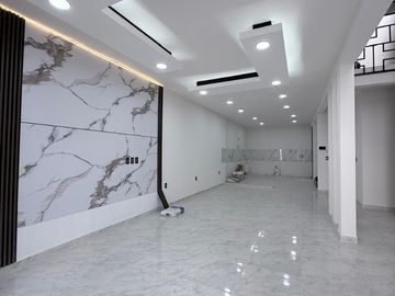 Casa en Venta en Lomas de Banthí, SJR, Querétaro.