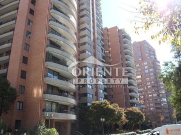 CASA COSTANERA /PARQUE BICENTENARIO