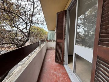 Departamento en Pichincha 2 Dormitorios con Balcón
