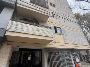 Departamento en Pichincha 2 Dormitorios con Balcón