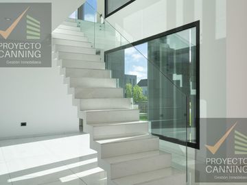 Casa en  venta Barrio El Principado Canning