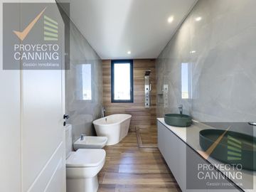 Casa en  venta Barrio El Principado Canning