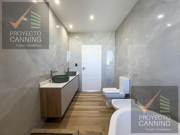 Casa en  venta Barrio El Principado Canning
