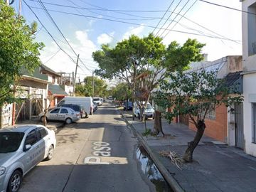 PH en venta - 2 Dormitorios 1 Baño - Ramos Mejía