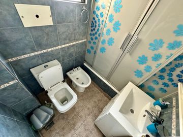 DEPARTAMENTO 3 AMBIENTES VENTA FLORESTA AL FRENTE