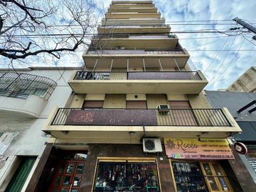 DEPARTAMENTO 3 AMBIENTES VENTA FLORESTA AL FRENTE