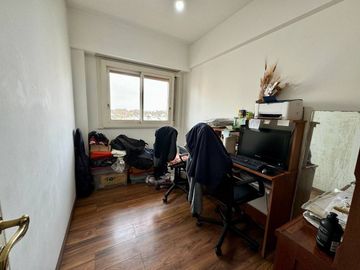 DEPARTAMENTO 3 AMBIENTES VENTA FLORESTA AL FRENTE
