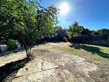 CASA CON LOCALES EN VENTA EN RAFAEL CALZADA