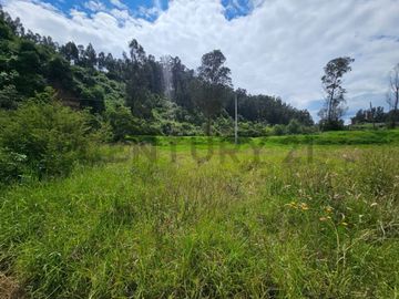 Se Vende Terreno dentro de urbanización
