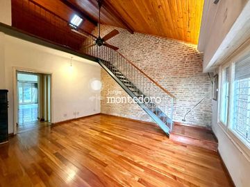 Casa PH en venta en Haedo Chico